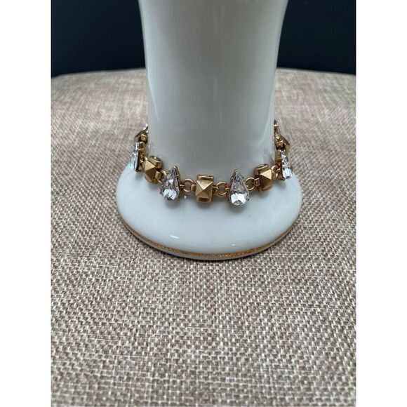 J. Crew Bracelet Tear Drop Crystal Pyramid Gold Tone 7.5 Modernist Jewelry Bling - Picture 1 of 8